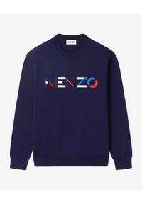 Kenzo - KENZO - Granatowy sweter z wyszywanym logo. Okazja: na co dzień. Kolor: niebieski. Materiał: bawełna. Długość rękawa: długi rękaw. Długość: długie. Wzór: aplikacja, kolorowy. Styl: casual, klasyczny