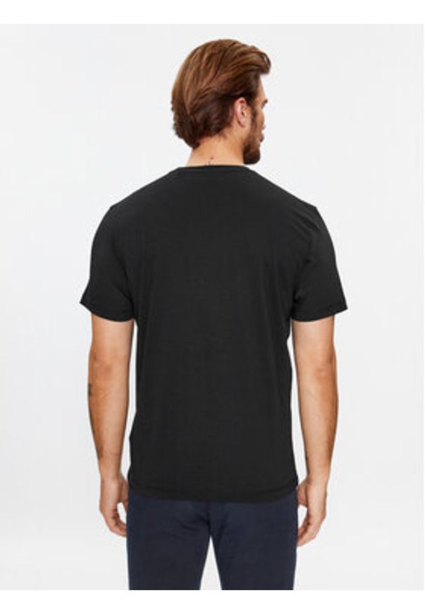 GANT - Gant T-Shirt Shield 2003184 Czarny Regular Fit. Kolor: czarny. Materiał: bawełna
