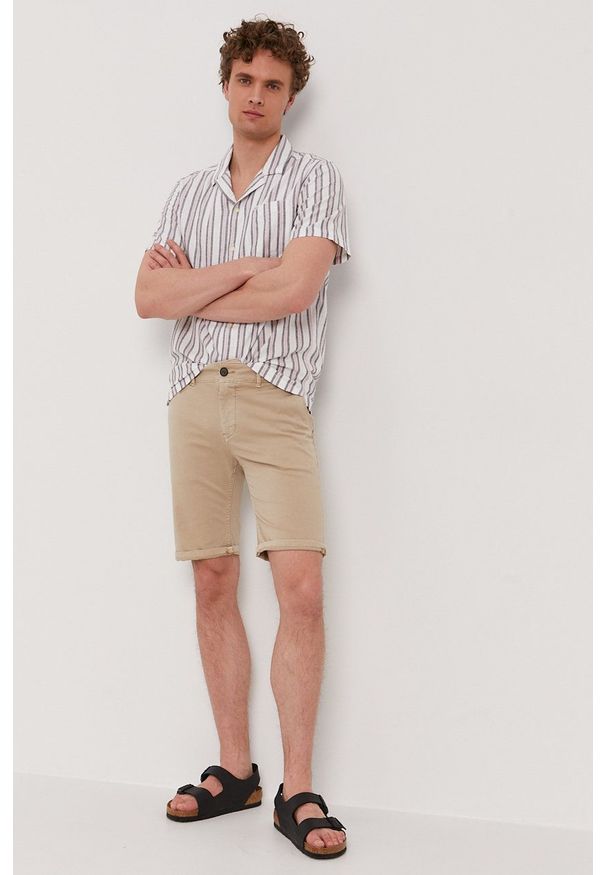 Pepe Jeans Szorty BLACKBURN męskie kolor beżowy. Okazja: na co dzień. Kolor: beżowy. Styl: casual