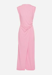 Born2be - Różowy Kombinezon Bez Rękawów z Ozdobnym Marszczeniem Sepalene. Okazja: na co dzień. Kolor: różowy. Długość rękawa: bez rękawów. Sezon: wiosna, lato. Styl: casual, elegancki, klasyczny #3