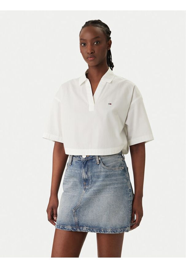 Tommy Jeans Polo DW0DW22596 Biały Relaxed Fit. Typ kołnierza: polo. Kolor: biały. Materiał: bawełna