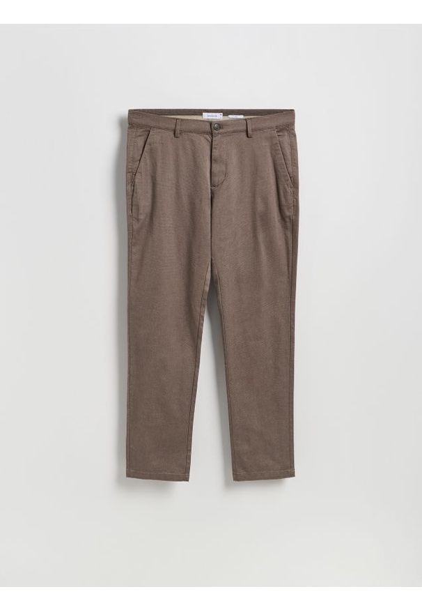 Reserved - Spodnie chino slim fit - inny. Materiał: tkanina, bawełna