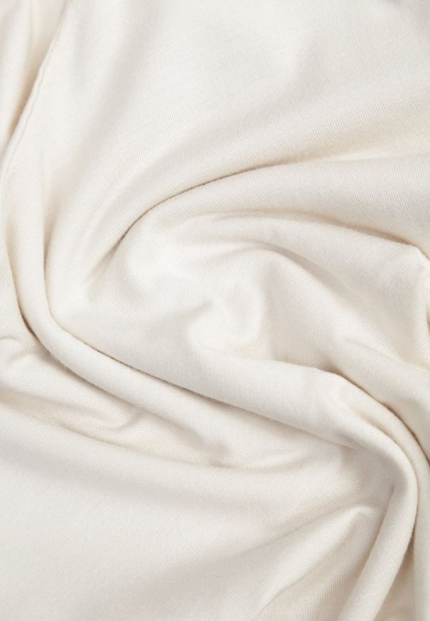 Born2be - Beżowy Gładki Top na Szerokich Ramiączkach w Stylu Basic Starbe. Okazja: do pracy, na co dzień. Kolekcja: plus size. Kolor: beżowy. Materiał: jeans. Długość rękawa: na ramiączkach. Wzór: gładki. Sezon: lato. Styl: elegancki, klasyczny, casual