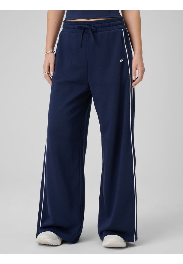 4f - 4F Spodnie dresowe z szerokimi nogawkami damskie - granatowe L. Stan: podwyższony. Kolor: niebieski. Materiał: dresówka. Długość: długie