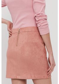 Vero Moda Spódnica kolor różowy mini prosta. Okazja: na co dzień. Kolor: różowy. Materiał: dzianina. Wzór: gładki. Styl: casual #3
