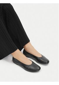 Gino Rossi - GINO ROSSI Baleriny C-V2127-241 Czarny. Kolor: czarny. Materiał: skóra #7