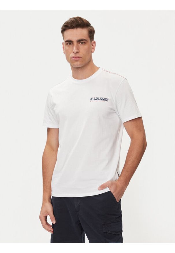 Napapijri T-Shirt S-Gras NP0A4HQN Biały Regular Fit. Kolor: biały. Materiał: bawełna