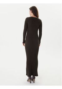 only - ONLY Sukienka dzianinowa Asta 15373788 Brązowy Regular Fit. Kolor: brązowy. Materiał: syntetyk #8