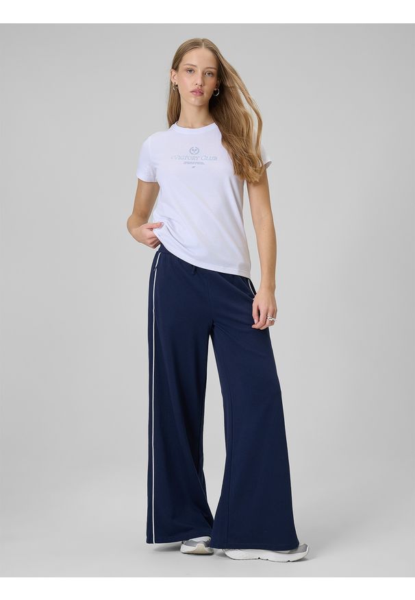 4f - 4F T-shirt regular z nadrukiem damski - biały XS. Okazja: na co dzień. Kolor: biały. Materiał: dzianina, bawełna, materiał. Wzór: nadruk. Styl: klasyczny, casual