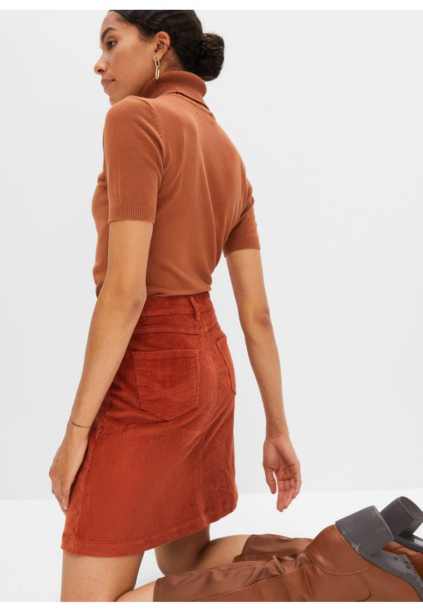 bonprix - Spódnica sztruksowa ze stretchem i plisą guzikową. Kolor: brązowy. Materiał: sztruks