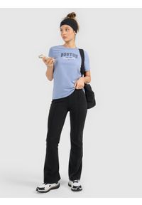 4f - 4F T-shirt regular z nadrukiem damski - niebieski XS. Okazja: na co dzień. Kolor: niebieski. Materiał: materiał, bawełna, skóra. Długość: długie. Wzór: nadruk. Styl: casual #2