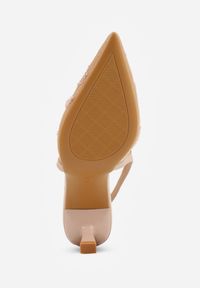 Renee - Beżowe Czółenka Slingback z Siateczki VICES na Kaczuszce z Haftem i Koralikami Vilin. Okazja: na wesele, na imprezę, na ślub cywilny. Zapięcie: pasek. Kolor: beżowy. Wzór: haft. Obcas: na szpilce. Styl: klasyczny, elegancki #4