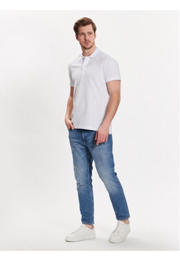 Geox Polo Piquet M3510B-T2649 F1492 Biały Regular Fit. Typ kołnierza: polo. Kolor: biały. Materiał: bawełna