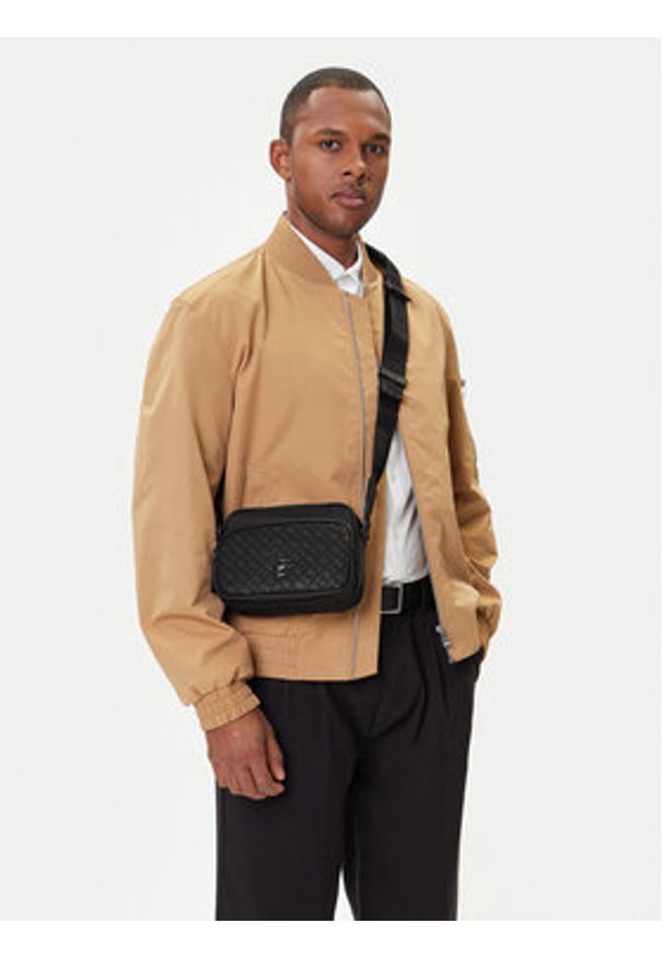 BOSS Saszetka 50548085 Czarny. Kolor: czarny. Materiał: materiał