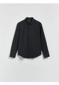 Reserved - Gładka koszula slim fit - czarny. Kolor: czarny. Materiał: tkanina. Wzór: gładki
