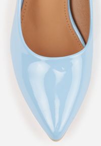Born2be - Niebieskie Klasyczne Czółenka Vices na Szpilce ze Skórzaną Wkładką Valenthea. Okazja: na co dzień. Nosek buta: szpiczasty. Kolor: niebieski. Materiał: skóra. Obcas: na szpilce. Styl: klasyczny #9