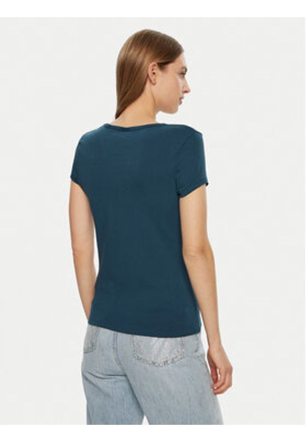 Guess T-Shirt V4BI16 KCIV1 Niebieski Regular Fit. Kolor: niebieski. Materiał: bawełna