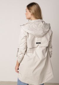 Born2be - Beżowa Kurtka w Stylu Parki z Odpinanym Kapturem i Sznurkami Enang. Okazja: na spacer. Kolor: beżowy. Materiał: prążkowany, jeans #7