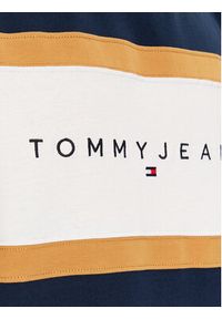 Tommy Jeans T-Shirt DM0DM18427 Granatowy Regular Fit. Kolor: niebieski. Materiał: bawełna #4