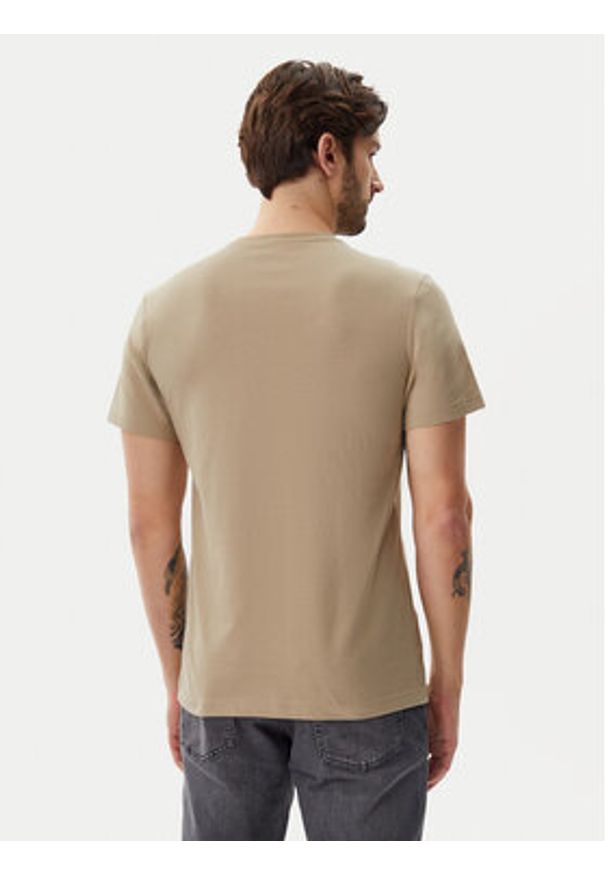 Calvin Klein Jeans T-Shirt Serif Box Graphic J30J327474 Beżowy Regular Fit. Kolor: beżowy. Materiał: bawełna