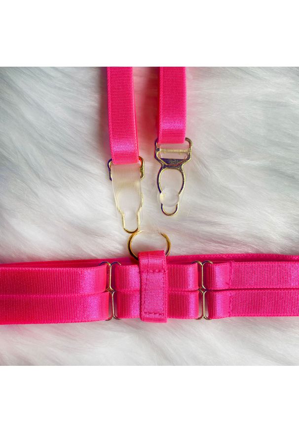 Intica - Komplet bielizny z kontrastującą lamówką na romantyczne okazje Varje. Kolor: wielokolorowy. Materiał: materiał