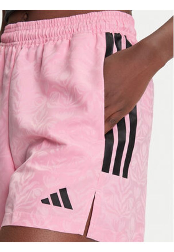 Adidas - adidas Szorty sportowe Tiro x Common Goal JL9207 Różowy Loose Fit. Kolor: różowy. Materiał: syntetyk