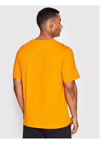 Hummel T-Shirt Unisex Legacy Liam 213715 Pomarańczowy Regular Fit. Kolor: pomarańczowy. Materiał: bawełna #3