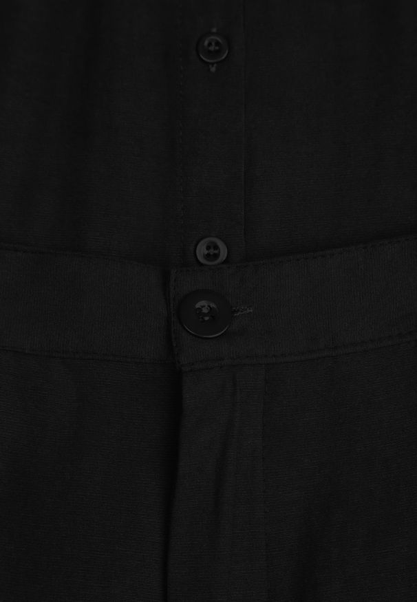 Renee - Czarny Boho Komplet z Bawełną Koszula i Spodnie z Ażurowymi Zdobieniami Runesa. Kolor: czarny. Materiał: bawełna. Wzór: ażurowy, aplikacja