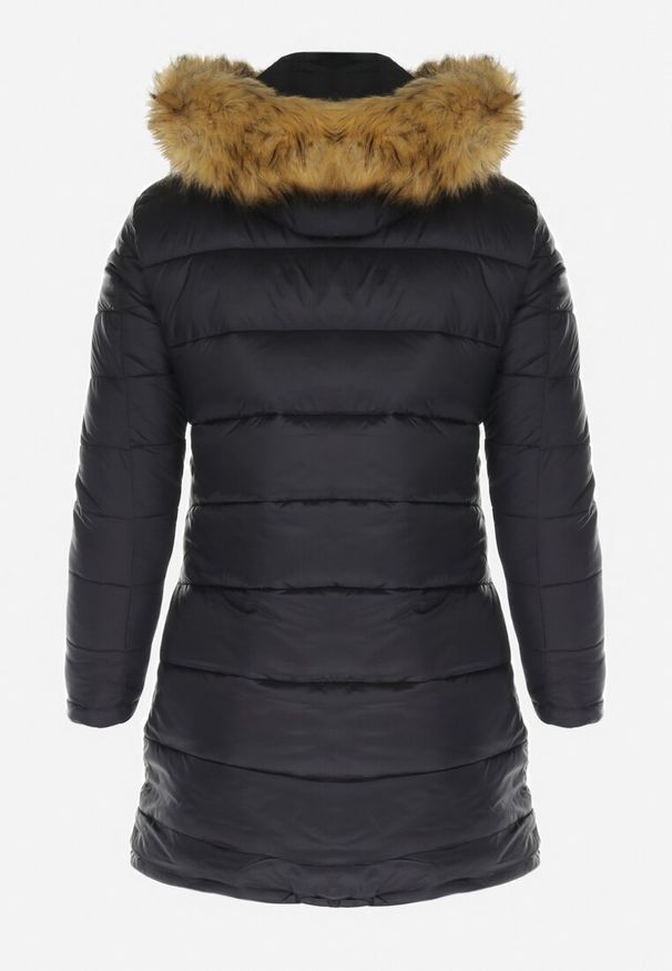 Born2be - Czarna Kurtka Parka Dwustronna Sikave. Okazja: na co dzień, na randkę, na spacer. Kolor: czarny. Materiał: jeans, tkanina, futro. Długość rękawa: długi rękaw. Długość: długie. Sezon: zima, jesień. Styl: casual, elegancki