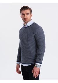 Ombre Clothing - Męski dzianinowy sweter w strukturalne kropki – granatowy V1 - Rozmiar: M. Okazja: na co dzień. Kolor: niebieski. Materiał: dzianina. Wzór: kropki. Styl: casual #5
