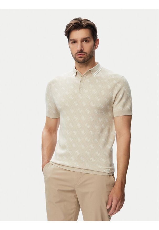 Guess Polo M6YR10 Z0915 Beżowy Regular Fit. Typ kołnierza: polo. Kolor: beżowy. Materiał: syntetyk
