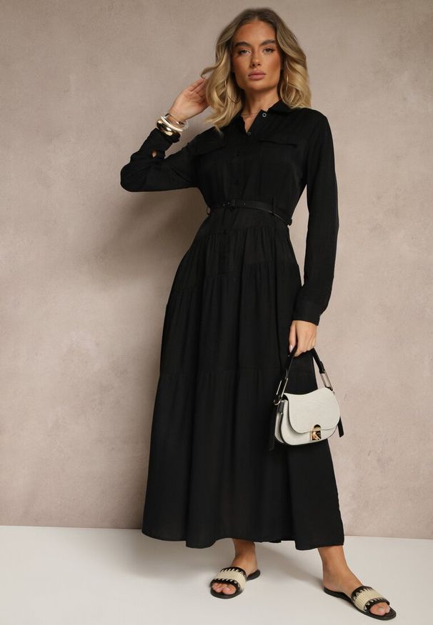 Renee - Czarna Rozkloszowana Sukienka z Wiskozy z Guzikami i Paskiem Ronesa. Okazja: na co dzień. Kolor: czarny. Materiał: wiskoza. Typ sukienki: proste. Styl: elegancki, casual