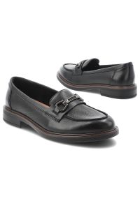 Mokasyny damskie Vinceza, skóra naturalna wsuwany fason klasyczne loafersy metalowa ozdoba niski stabilny obcas solidna podeszwa, czarne, 39983. Okazja: na co dzień, do pracy, na spacer. Kolor: czarny. Materiał: skóra. Wzór: aplikacja. Obcas: na obcasie. Styl: klasyczny. Wysokość obcasa: średni #5