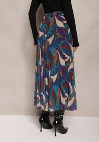 Renee - Fioletowo-Niebieska Długa Spódnica Plisowana w Abstrakcyjny Malarski Wzór Ariamitta. Kolor: fioletowy. Długość: długie. Wzór: nadruk #4