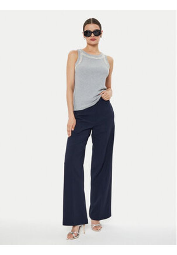 ViCOLO Top RB0606 Szary Slim Fit. Kolor: szary. Materiał: bawełna