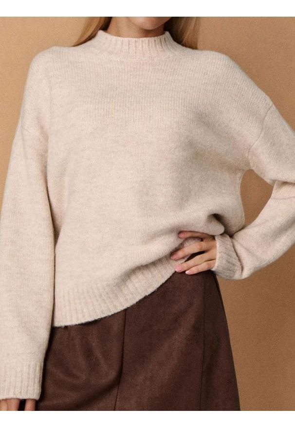 Sinsay - Sweter basic - kremowy. Kolor: kremowy