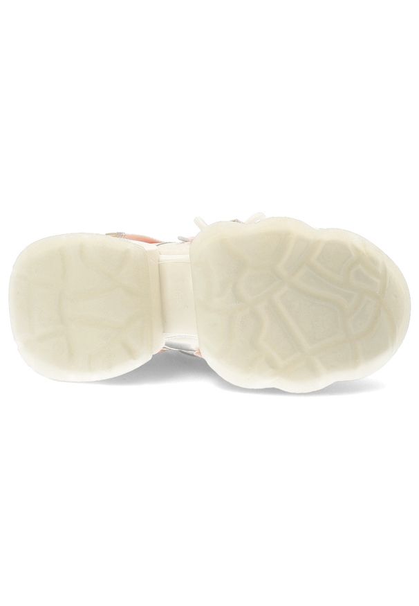 Beżowe Sneakersy GOE Modne Obuwie Damskie Na Solidnej Podeszwie. Okazja: na co dzień. Zapięcie: sznurówki. Kolor: beżowy. Materiał: materiał. Styl: elegancki, casual, sportowy, klasyczny