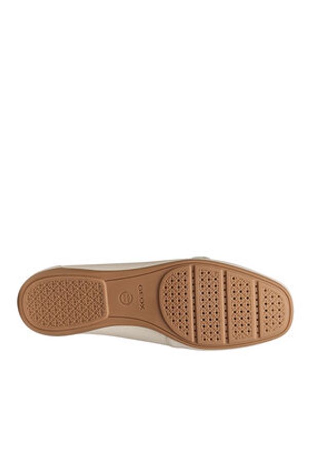Geox Mokasyny D Annytah Moc B D56BMB-00046 C1122 Beżowy. Kolor: beżowy. Materiał: skóra