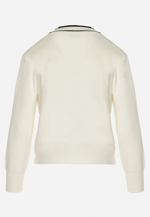 Born2be - Biały Wiskozowy Kardigan z Naszywkami i Wstążką Gudesa. Kolor: biały. Materiał: wiskoza. Wzór: aplikacja