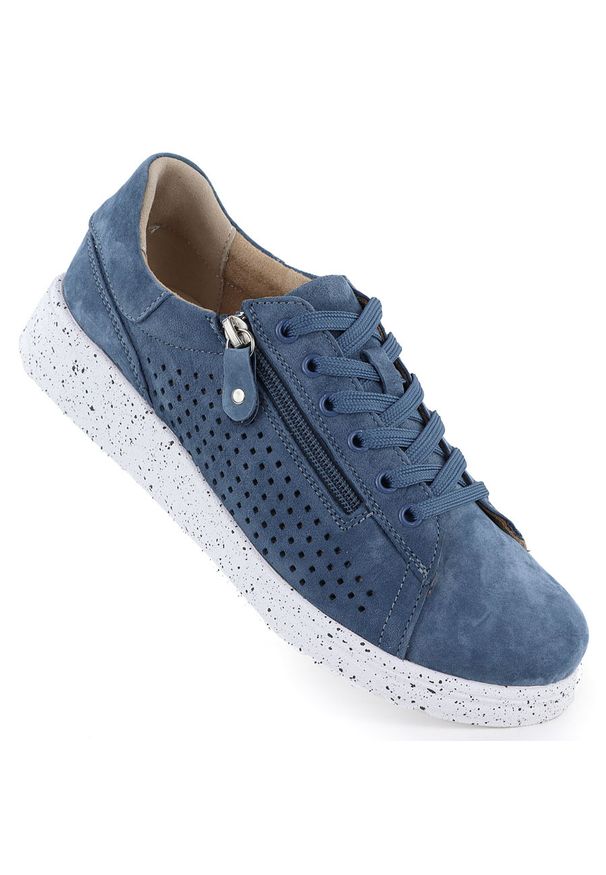 Skórzane półbuty damskie ażurowe na platformie niebieskie Jezzi 26PB17-04. Kolor: niebieski. Materiał: nubuk, zamsz. Szerokość cholewki: normalna. Wzór: ażurowy. Obcas: na platformie