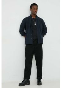 Marc O'Polo koszula męska kolor granatowy relaxed z kołnierzykiem button-down. Typ kołnierza: button down, polo. Kolor: niebieski. Materiał: bawełna #4