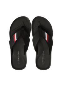 TOMMY HILFIGER - Tommy Hilfiger Japonki Comfortable Padded Beach Sandal FM0FM04473 Czarny. Kolor: czarny. Materiał: skóra