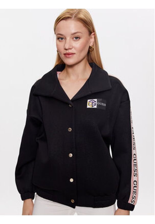 Guess Kurtka przejściowa Beulah V3YL01 KBSK0 Czarny Regular Fit. Kolor: czarny. Materiał: syntetyk