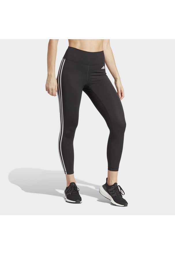 Adidas - Train Essentials 3-Stripes High-Waisted 7/8 Leggings. Stan: podwyższony. Kolor: czarny. Materiał: materiał