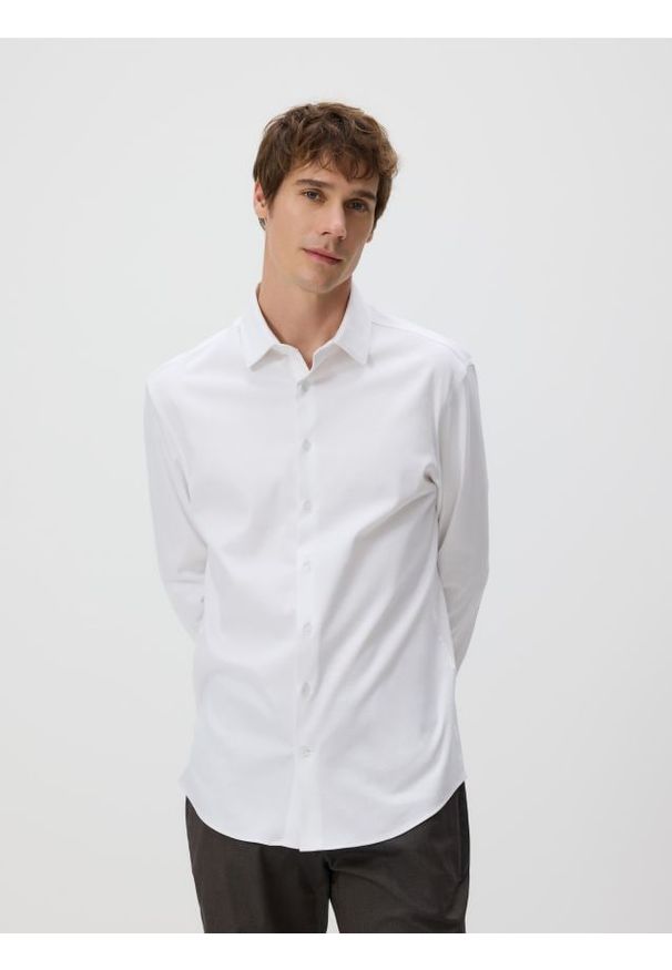 Reserved - Koszula regular z bawełny egipskiej - biały. Kolor: biały. Materiał: bawełna