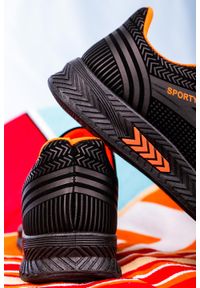 Casu - Czarne buty sportowe sznurowane casu 20y02/o. Kolor: czarny, pomarańczowy, wielokolorowy