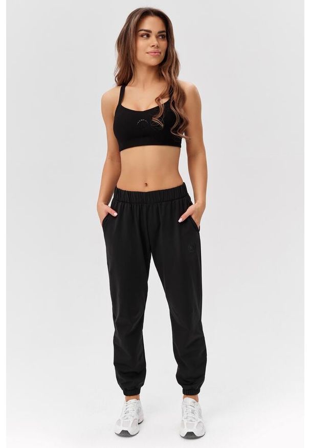 ROUGH RADICAL - Damskie spodnie dresowe Rough Radical Chillfit Long. Kolor: czarny. Materiał: dresówka. Sport: fitness