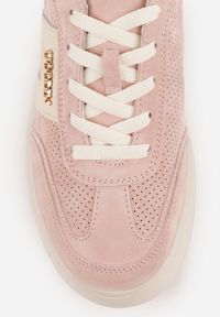 Renee - Różowe Perforowane Sneakersy Chunky ze Skóry Naturalnej na Platformie Silvanatea. Kolor: różowy. Materiał: skóra. Obcas: na platformie #6