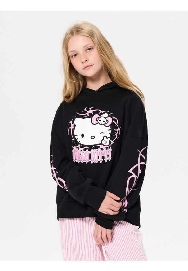 Sinsay - Bluza z kapturem i elementami 3D Hello Kitty - czarny. Typ kołnierza: kaptur. Kolor: czarny. Wzór: motyw z bajki