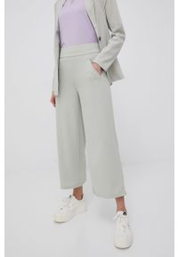 JDY spodnie damskie kolor zielony fason culottes high waist. Stan: podwyższony. Kolor: zielony